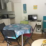Paisibles Avec Piscine *